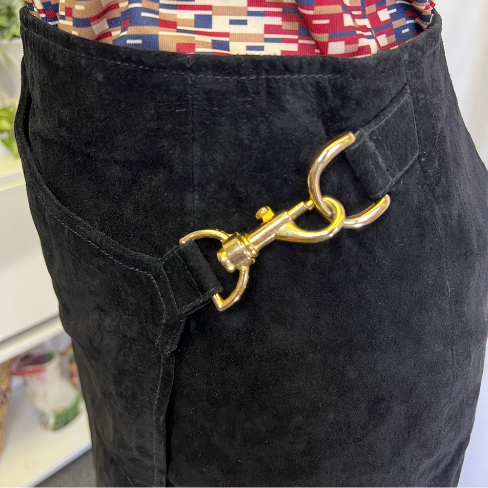 Vintage 90s Erez Levi Black Leather Gold Clasp Mini Skirt - Picture 8 of 12